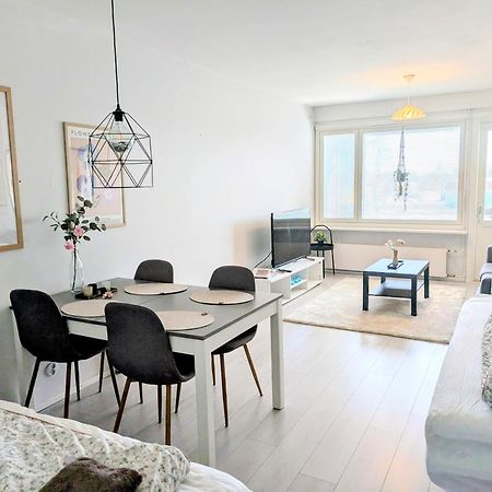 40-Apartment In Kemi City Center , Balcony And Free Parking Exterior photo
